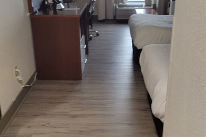 1 King Bed Suite (6 of 21)