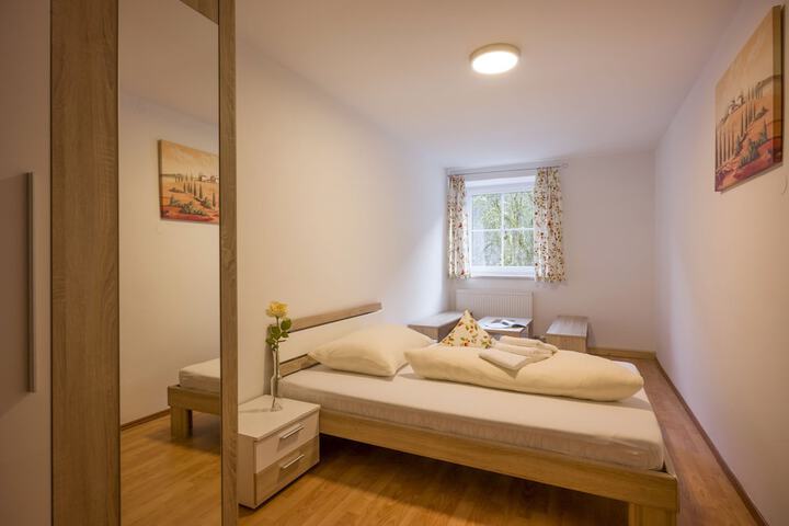 Room 13 of 71