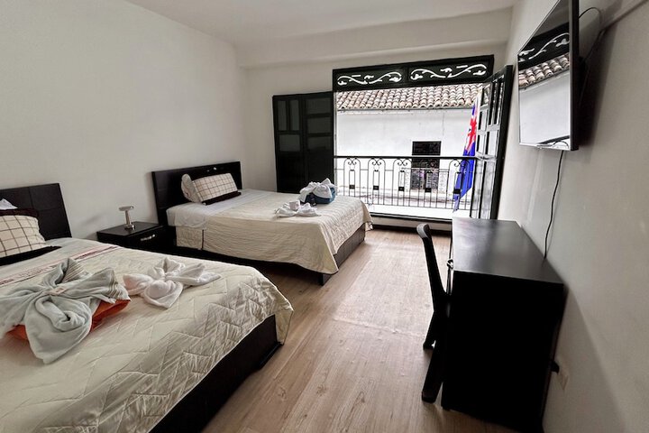 Room 11 of 110