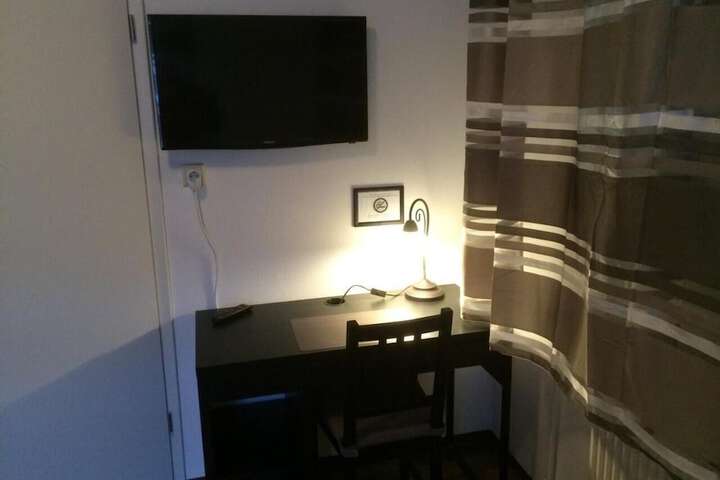 Room 15 of 31