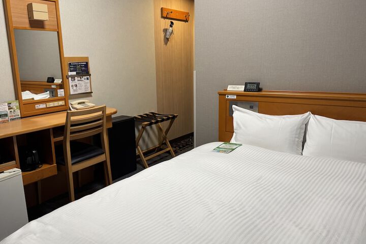 Room 7 of 22