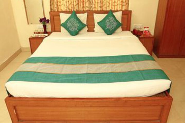 Room 15 of 27