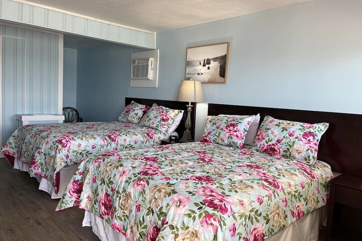 Room 2 of 6