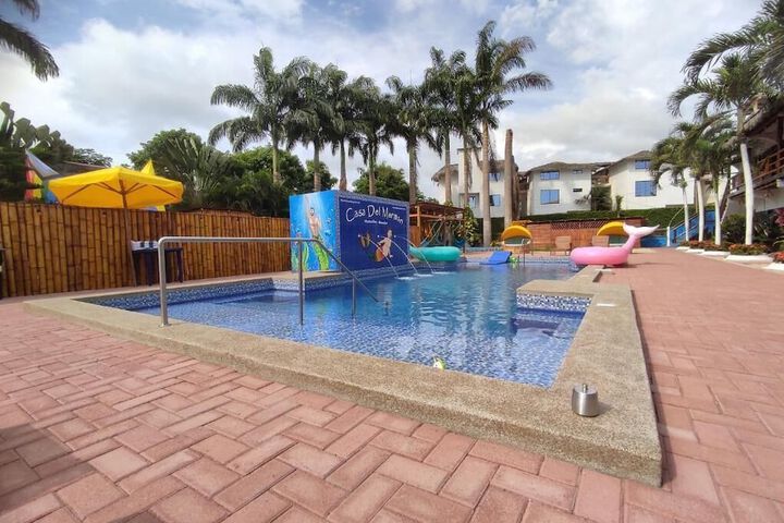 Pool 14 of 17