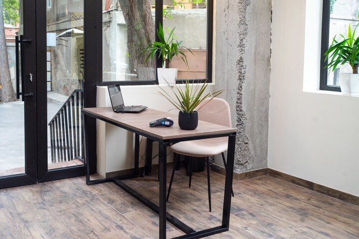 Business Center 4 of 37