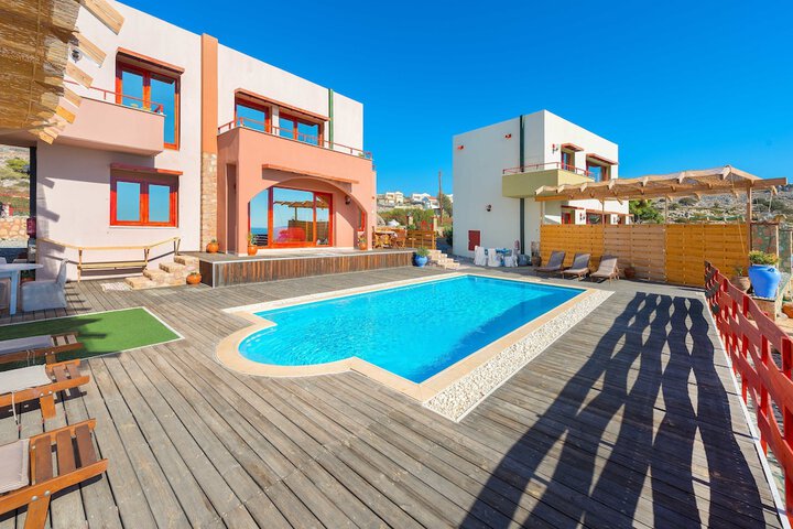 Pool Hotel