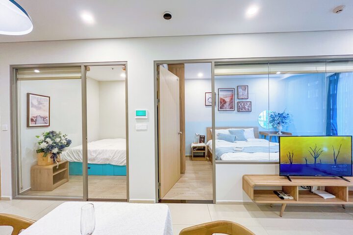 Room 22 of 299