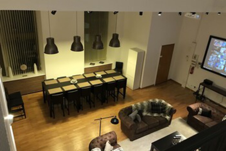 Room 11 of 60