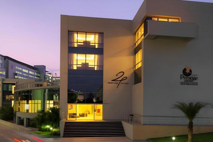 24 Tech Hotel