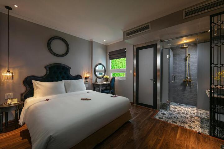 Room 15 of 55