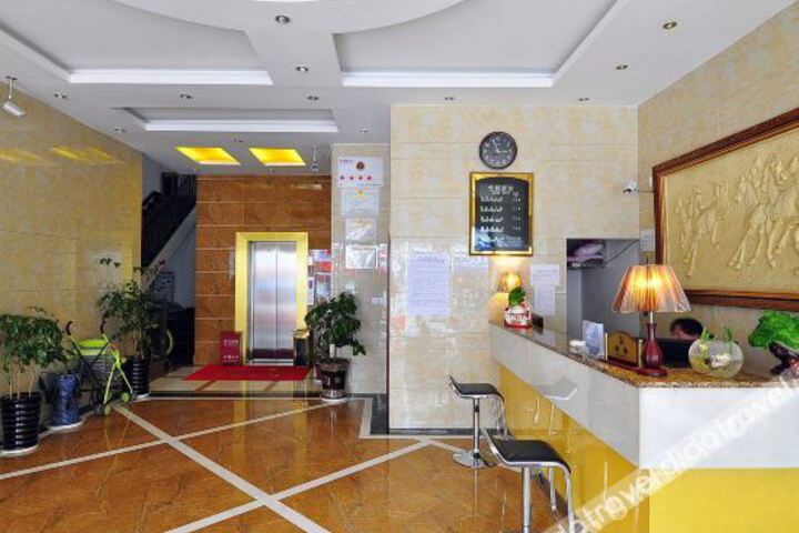 Hotel Interior 14 of 31