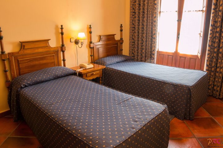 Room 7 of 72