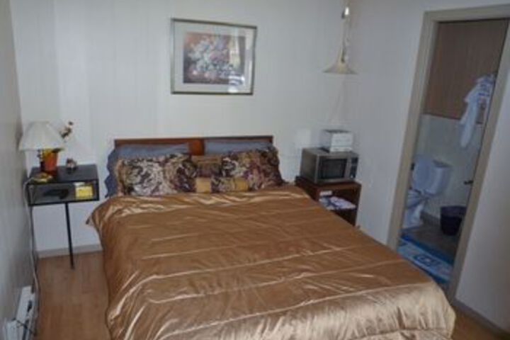 Room 26 of 48