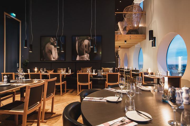 Dining 50 of 77