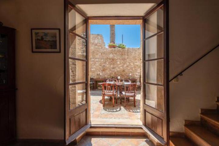 General 16 of 21