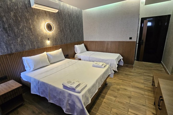Room 21 of 39