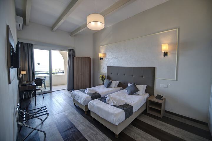 Room 20 of 41