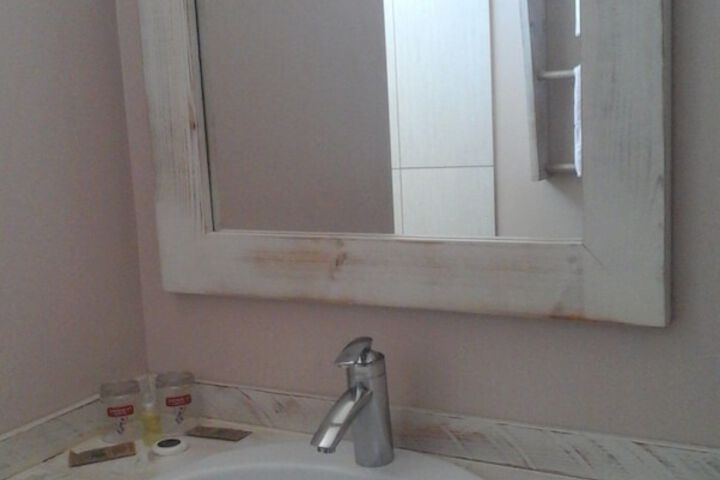 Room 43 of 93