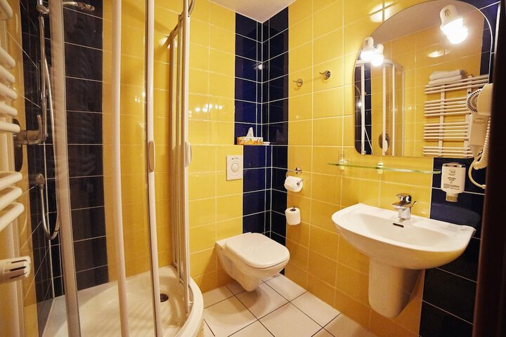 Clean Restrooms