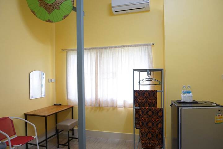 Room 32 of 44