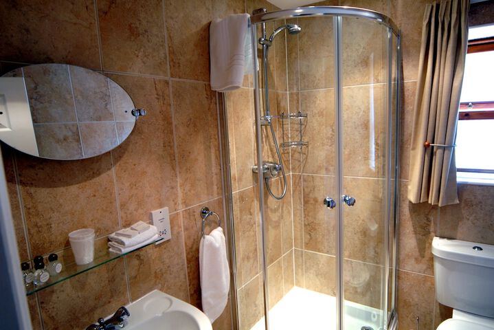 Bath Interior