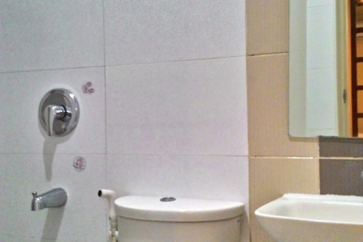 Room 18 of 24