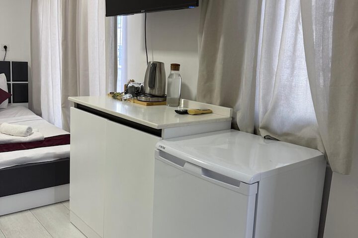 Room 15 of 65