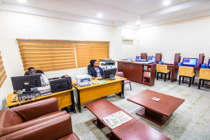 Business Center 62 of 70