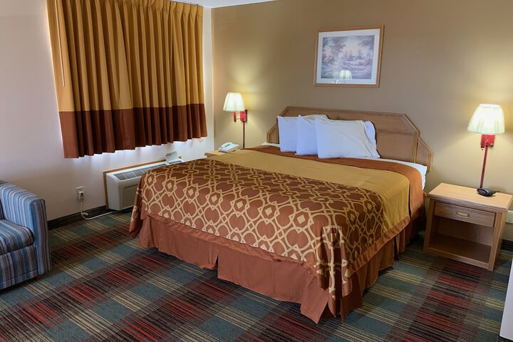 Room 17 of 26