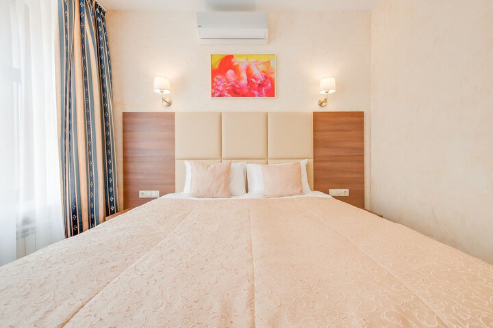 Room 21 of 126