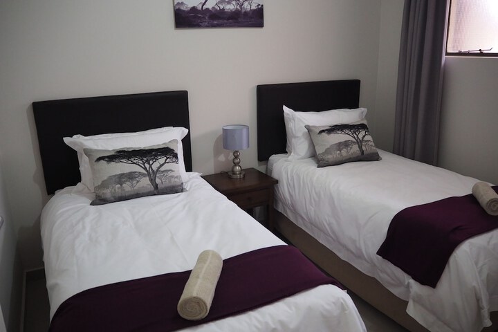 Room 7 of 79