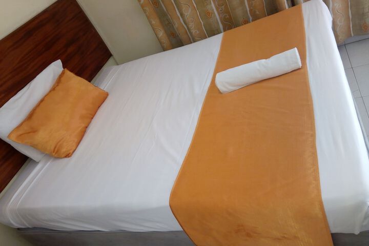 Room 5 of 21