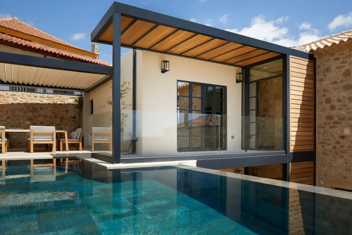 Pool 6 of 11