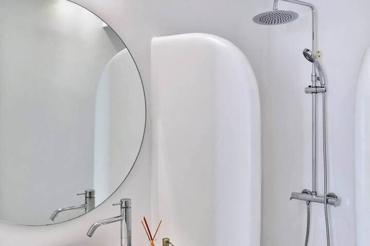Bathroom Interior Photo