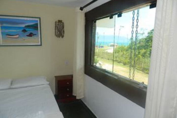 Room 73 of 90