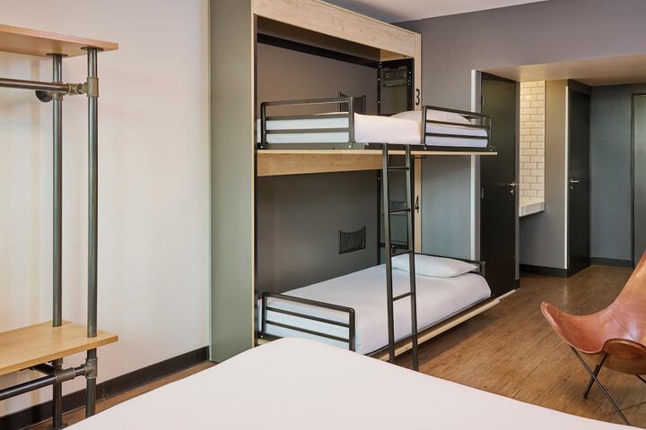 Room 31 of 72