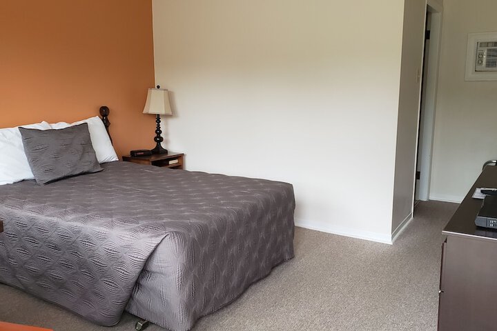 Room 13 of 70