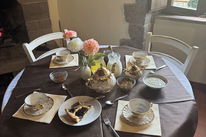 Breakfast/Coffee Service 117 of 157