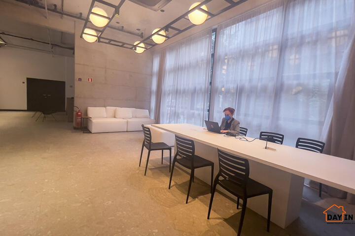 Room 14 of 23