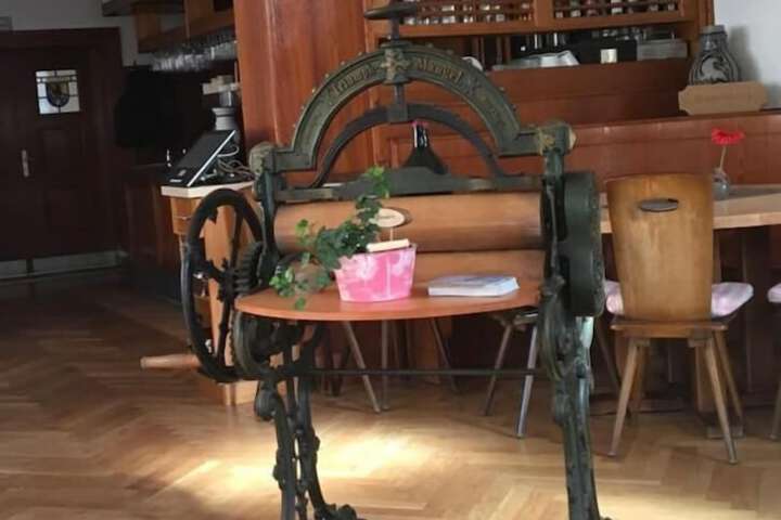 Dining Photos