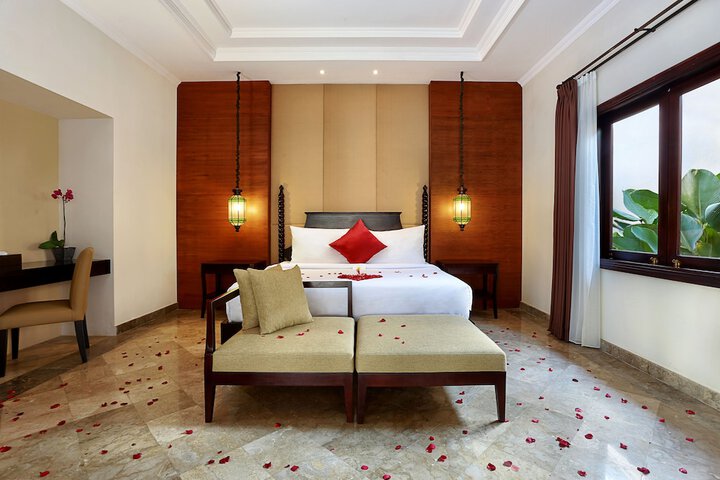 Room 5 of 84