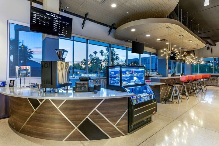 Breakfast area
