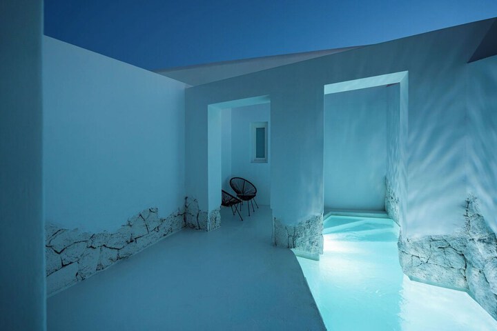 Pool 49 of 116