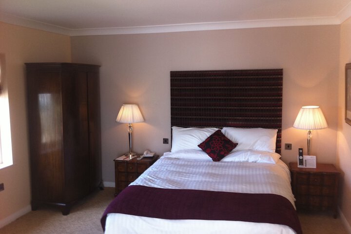 Room 10 of 43