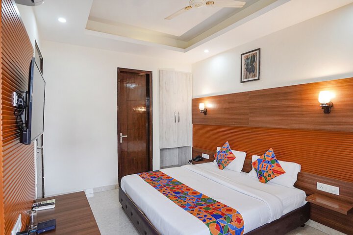 Room 19 of 38