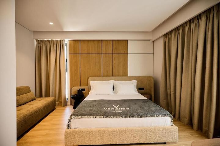 Room 13 of 67