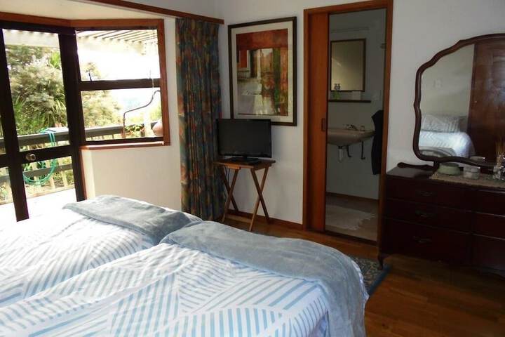 Room 15 of 17