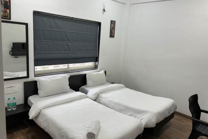 Room 15 of 41