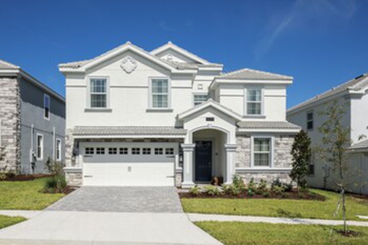 Champions Gate 9046 - Nine Bedroom Pool Home