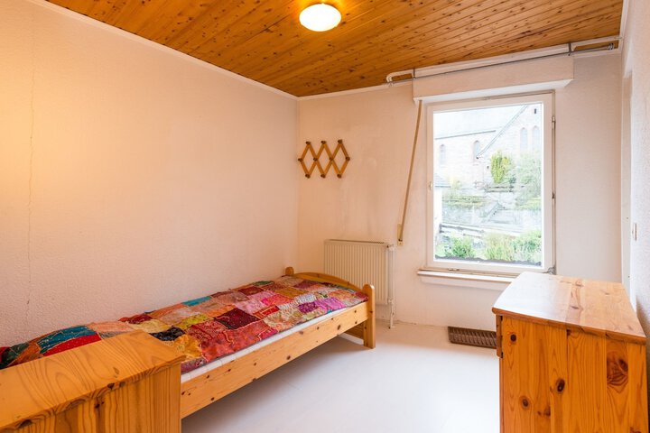 Room 14 of 40